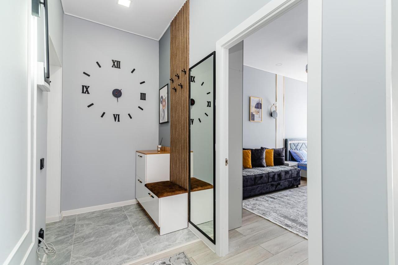 Heaven 10 Apartamento Almaty Exterior foto